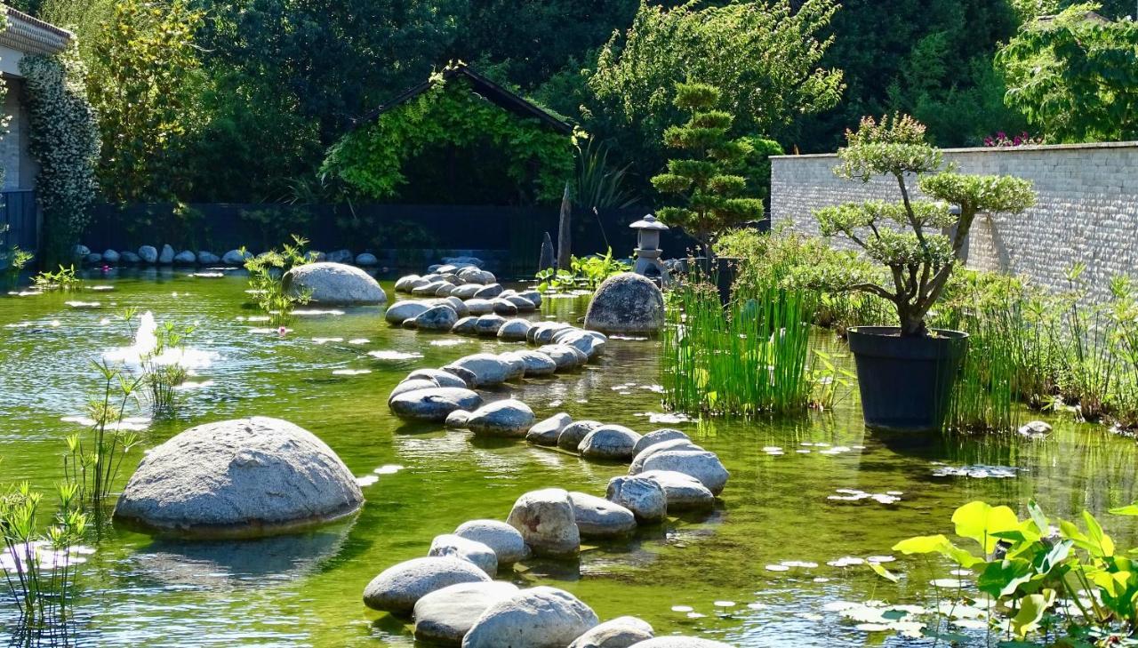 Maison Du Lac Les Angles  エクステリア 写真