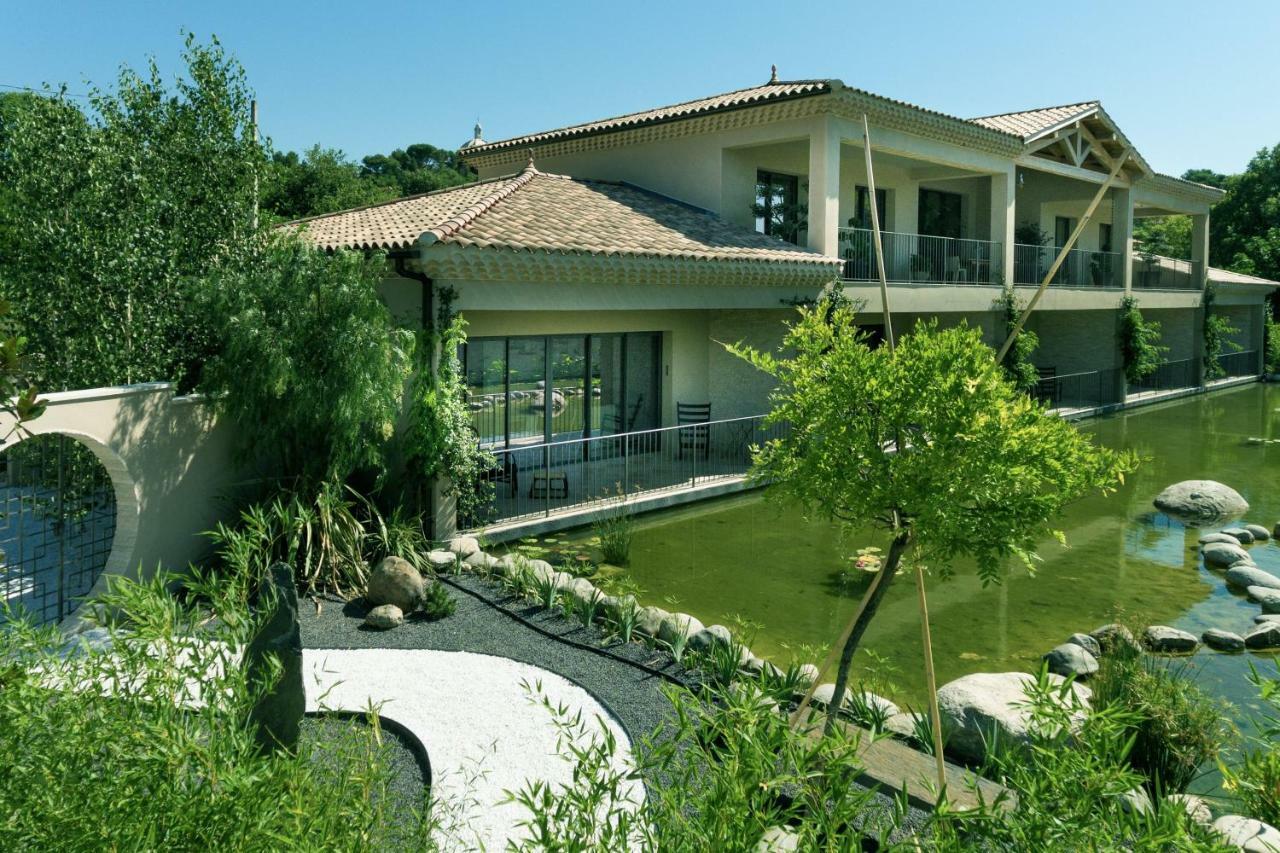 Maison Du Lac Les Angles  エクステリア 写真